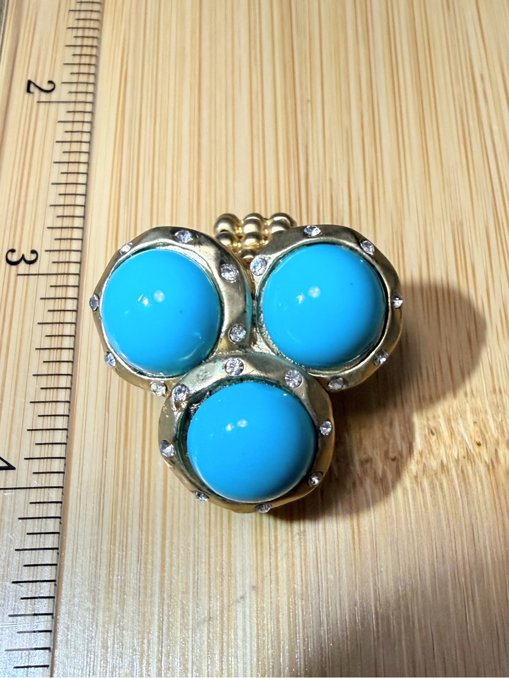 Gold-Tone Stretch Ring with Turquoise Blue Cabochons